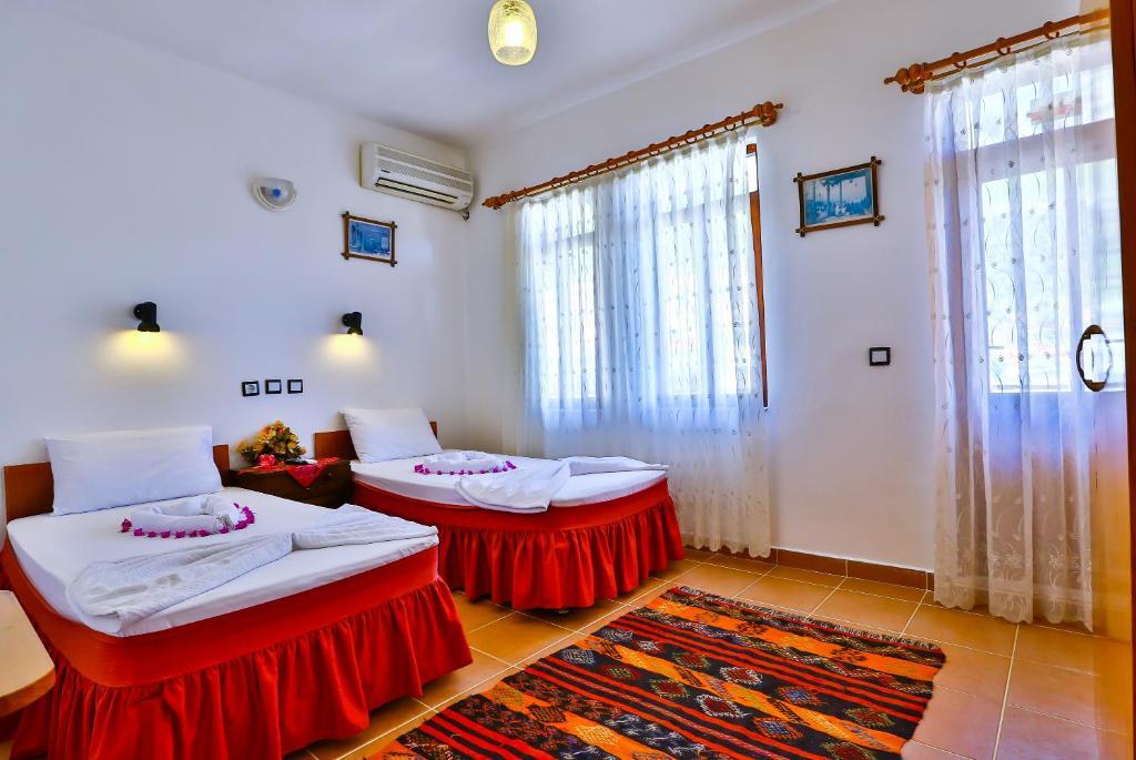 Ani Pension Hotel Kas Bagian luar foto