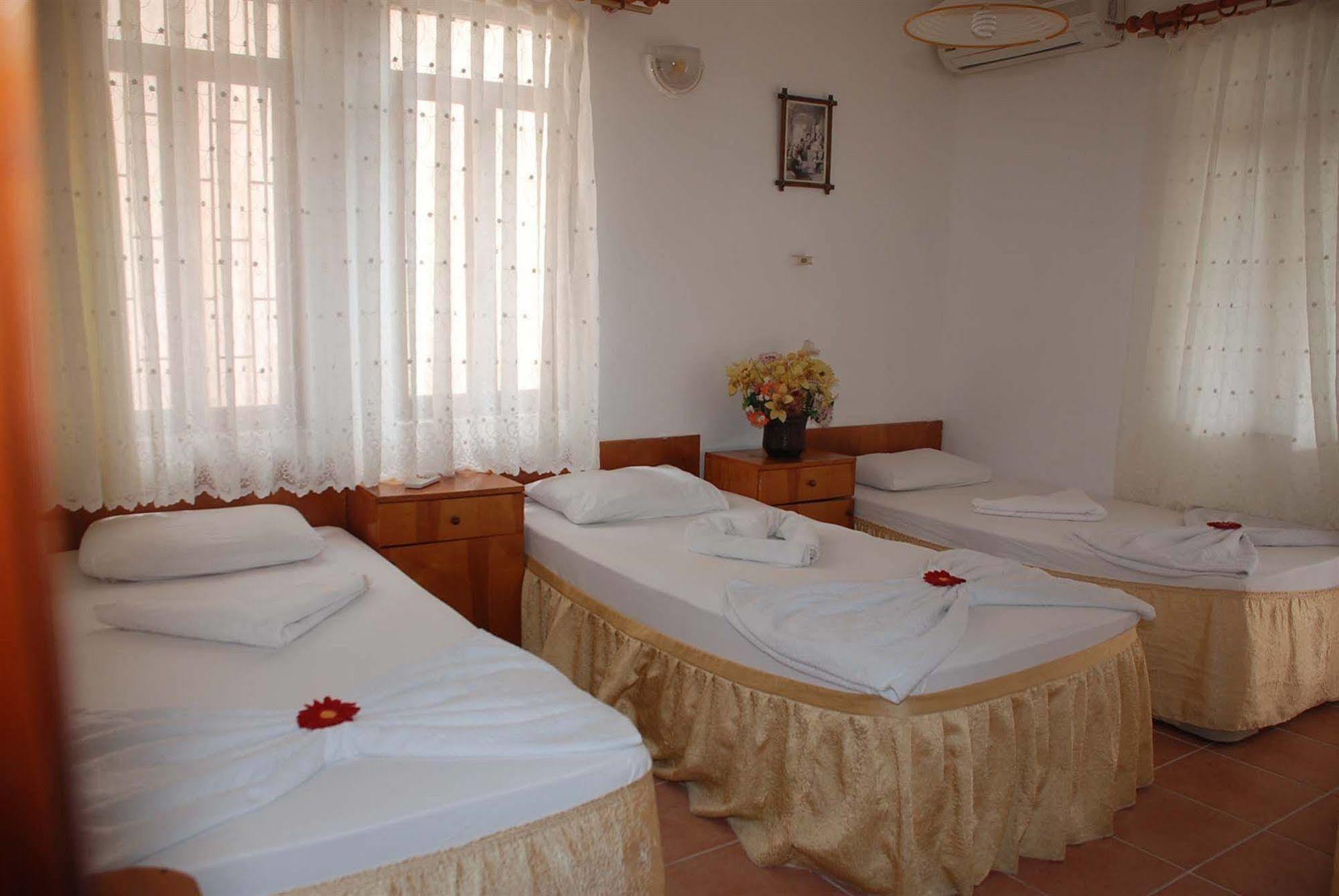 Ani Pension Hotel Kas Bagian luar foto